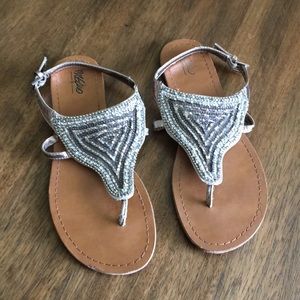 Mossimo Decorative Sandals, Size 10